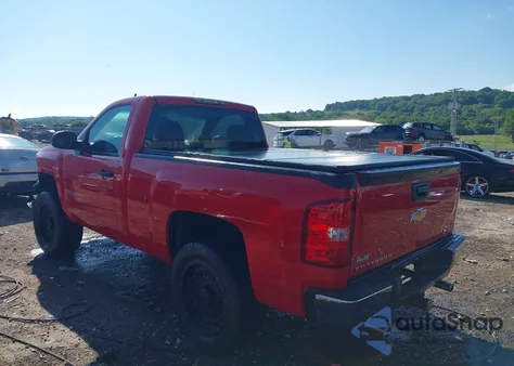 2007 Chevrolet Silverado 1500 Work Truck z USA, uszkodzony, nr VIN 1GCEK14J67Z572382